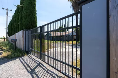 7251 Plainsburg Road, Le Grand, CA 95333 - Photo 3