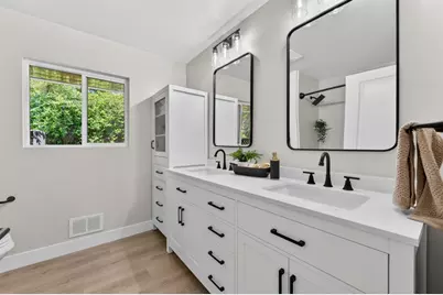 812 Columbia Drive, Sacramento, CA 95864 - Photo 41