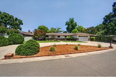 812 Columbia Drive, Sacramento, CA 95864 - Photo 3