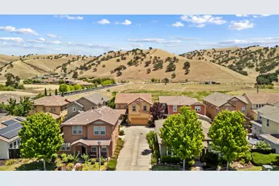9379 Vintner Circle, Patterson, CA 95363 - Photo 3