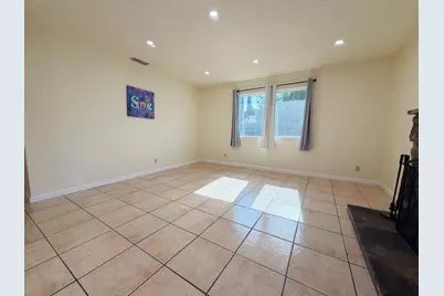 6260 Sunrise South Drive, Sacramento, CA 95824 - Photo 3