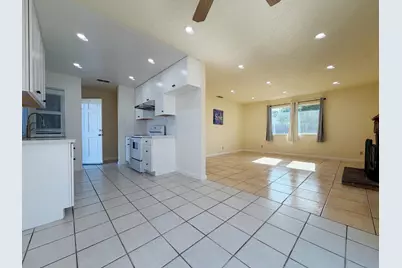 6260 Sunrise South Drive, Sacramento, CA 95824 - Photo 9