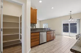 5674 Meadow Brook Way, Marysville, CA 95901 - Photo 5
