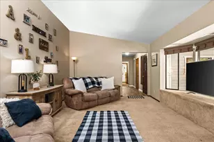 15886 Gibboney Ln, Grass Valley, CA 95949 - Photo 11