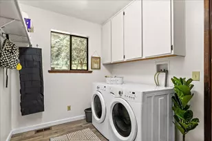 15886 Gibboney Ln, Grass Valley, CA 95949 - Photo 37