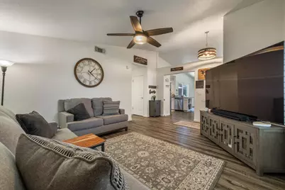 810 Joranollo Drive, Tracy, CA 95376 - Photo 9