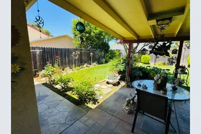 9031 Bolt Court, Sacramento, CA 95826 - Photo 27
