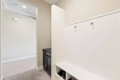 526 Lentini Way, Sacramento, CA 95834 - Photo 33