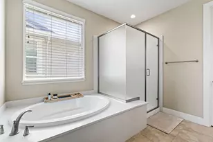 526 Lentini Way, Sacramento, CA 95834 - Photo 49
