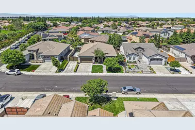 2423 Finchwood Landing Lane, Manteca, CA 95336 - Photo 57