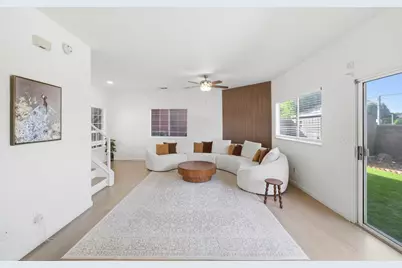 5045 N Laguna Drive, Sacramento, CA 95823 - Photo 9