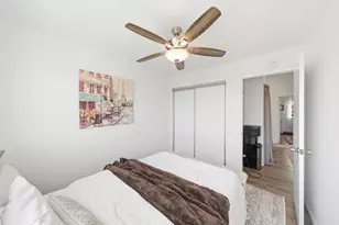 5045 N Laguna Dr, Sacramento, CA 95823 - Photo 23