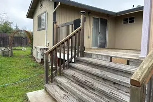 4061 Zumi Ct, Ione, CA 95640 - Photo 3
