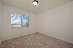1954 Horseshoe Glen Cir, Folsom, CA 95630 - Photo 17