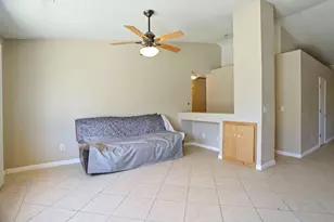 2416 S Fresno Ave, Stockton, CA 95206 - Photo 7