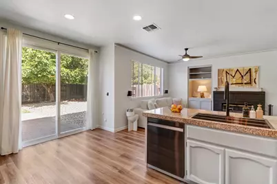 1105 Caversham Way, Roseville, CA 95747 - Photo 21
