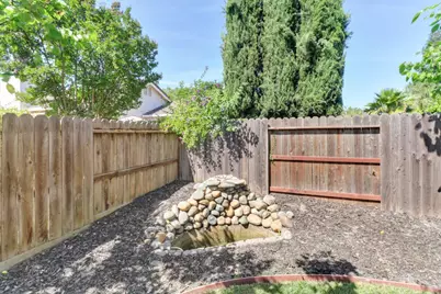 1105 Caversham Way, Roseville, CA 95747 - Photo 43