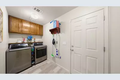 5560 Landon Lane, Riverbank, CA 95367 - Photo 19