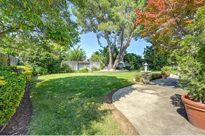 8763 Rubystone Court, Elk Grove, CA 95624 - Photo 33