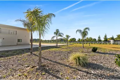 8600 Cherrington Lane, Elk Grove, CA 95624 - Photo 27