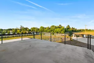 8600 Cherrington Ln, Elk Grove, CA 95624 - Photo 29