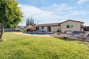 1154 Robert Dr, Yuba City, CA 95993 - Photo 11