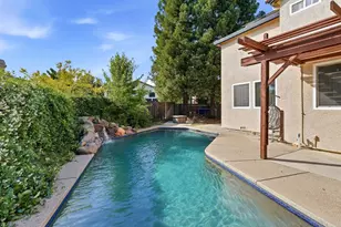 105 Dulverton Cir, Folsom, CA 95630 - Photo 11