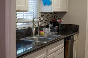 5401 Calistoga Way, Sacramento, CA 95841 - Photo 11