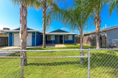 268 E 10th, Merced, CA 95341 - Photo 1