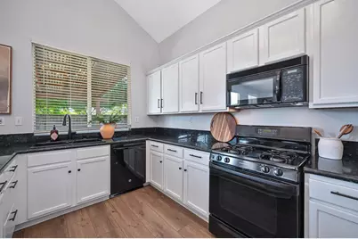 3719 Phillip Island Road, West Sacramento, CA 95691 - Photo 13