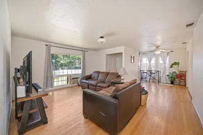 8928 Truman Street, Elk Grove, CA 95624 - Photo 15