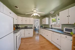 8928 Truman St, Elk Grove, CA 95624 - Photo 33
