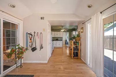 8928 Truman Street, Elk Grove, CA 95624 - Photo 33