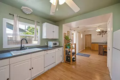 8928 Truman Street, Elk Grove, CA 95624 - Photo 37