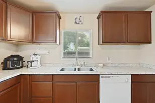 152 Drake Ave, Modesto, CA 95350 - Photo 9