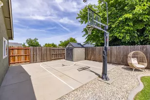 4329 Rose Valley Way, Sacramento, CA 95826 - Photo 37