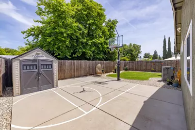 4329 Rose Valley Way, Sacramento, CA 95826 - Photo 35