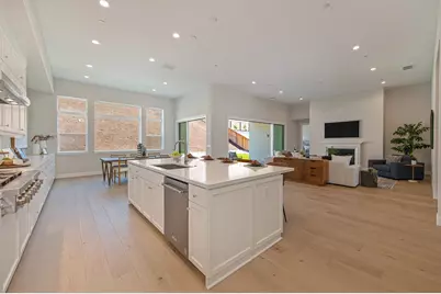 1047 Lassen Peak Drive, El Dorado Hills, CA 95762 - Photo 7