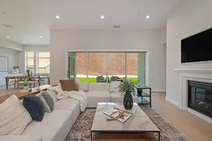 1047 Lassen Peak Dr, El Dorado Hills, CA 95762 - Photo 9