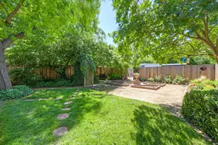 1544 36th St, Sacramento, CA 95816 - Photo 35