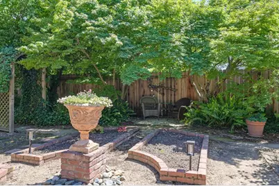 1544 36th Street, Sacramento, CA 95816 - Photo 37