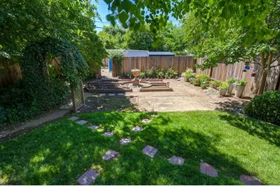 1544 36th Street, Sacramento, CA 95816 - Photo 43