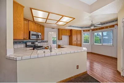 9132 Durness Way, Sacramento, CA 95829 - Photo 11