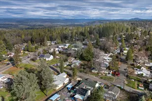 10044 West Dr, Grass Valley, CA 95945 - Photo 49