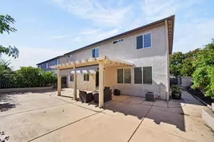 5908 McLean Dr, Elk Grove, CA 95757 - Photo 45