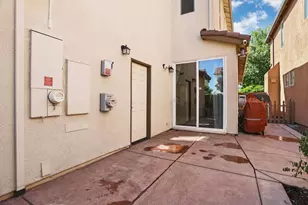 1761 N Breezy Meadow Dr, Sacramento, CA 95834 - Photo 39