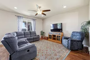 100 Horton Ct, Roseville, CA 95747 - Photo 9