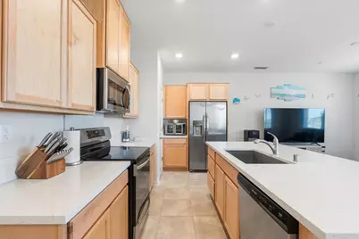 5301 E Commerce Way #76101, Sacramento, CA 95835 - Photo 13