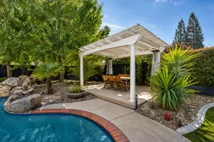 324 Gailes Ct, Roseville, CA 95747 - Photo 39