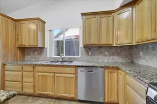 2270 Meadowland Ct, Lincoln, CA 95648 - Photo 13